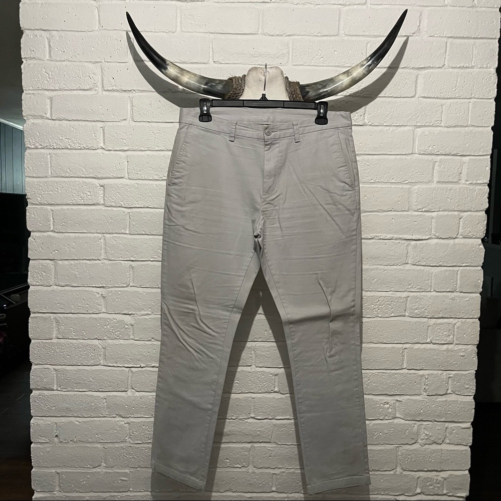 COPY - Old Navy Ultimate Slim Built-In Flex 34 x 32